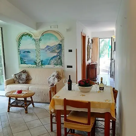 Silvy House Apartment *